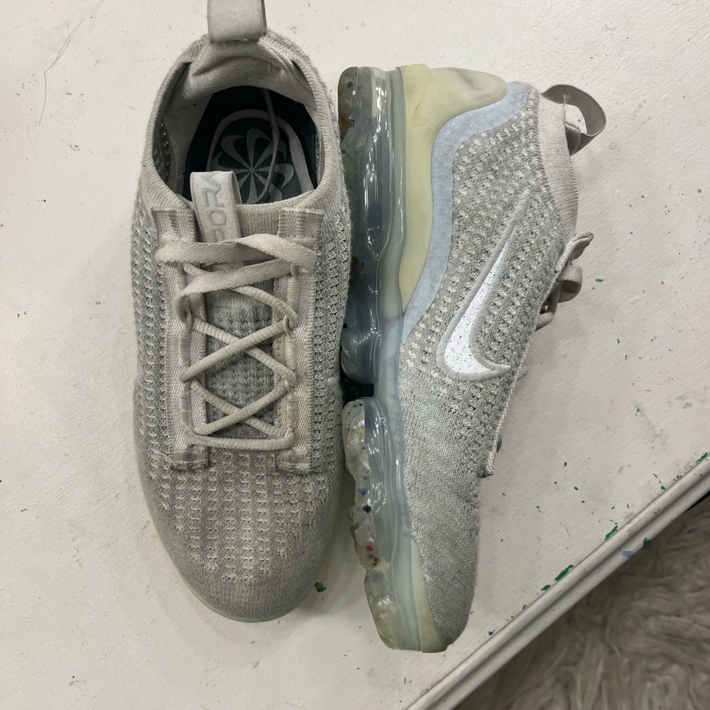 Woman’s or big kids Nike air max